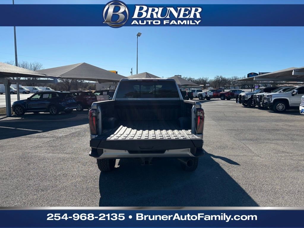 New 2025 Chevrolet Silverado 2500 Custom w/ Custom Value Package AWD/4WD image 7