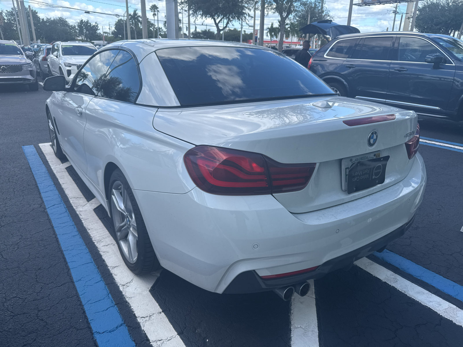 Used 2020 BMW 430i Convertible w/ M Sport Package RWD image 8
