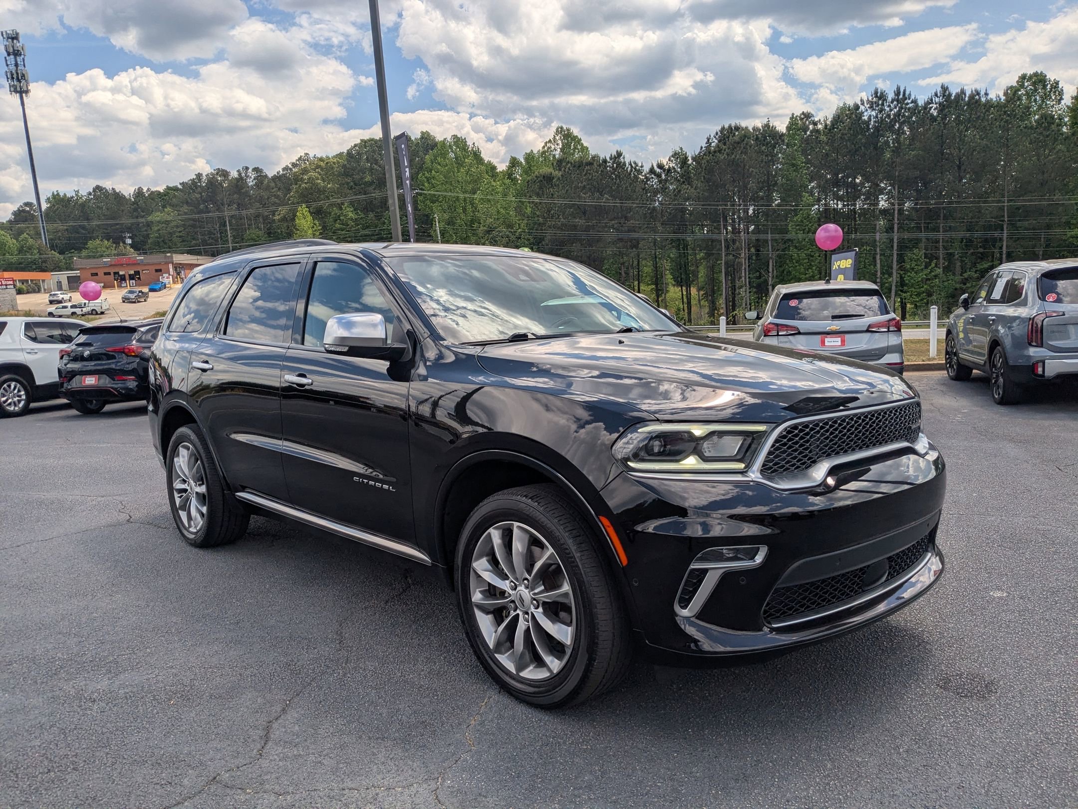 Used 2022 Dodge Durango Citadel AWD/4WD image 2