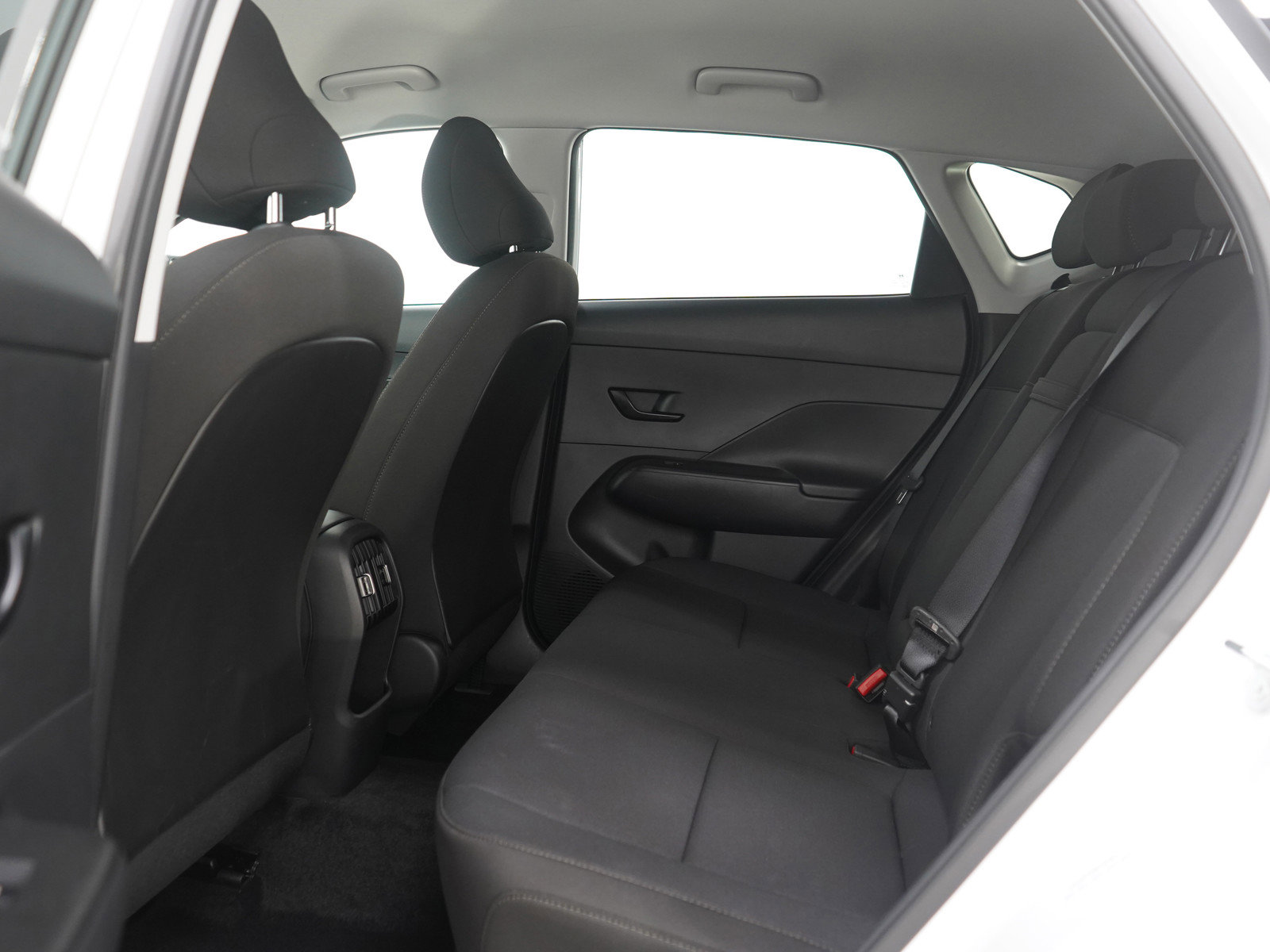 Used 2025 Hyundai Kona SEL image 20