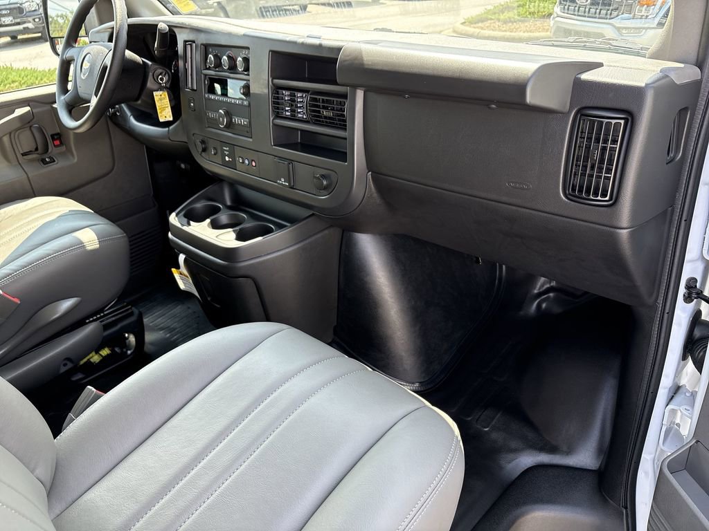 New 2025 Chevrolet Express 2500 w/ Driver Convenience Package image 25
