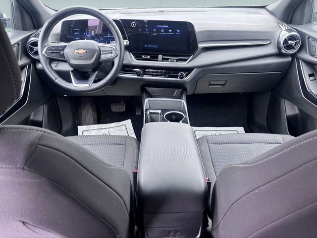Used 2025 Chevrolet Equinox LT image 26