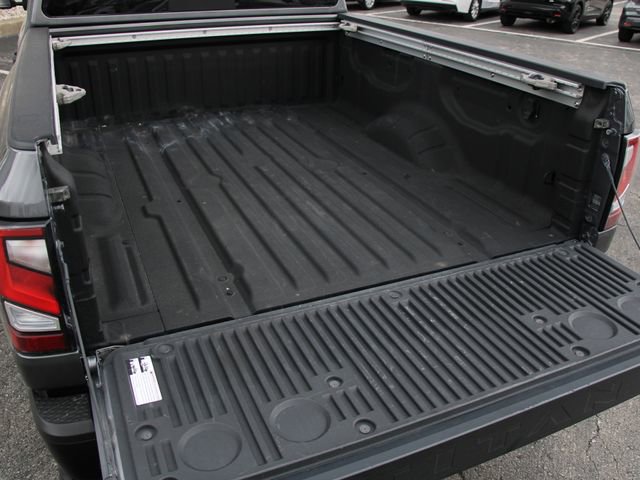 Used 2023 Nissan Titan PRO-4X AWD/4WD image 12