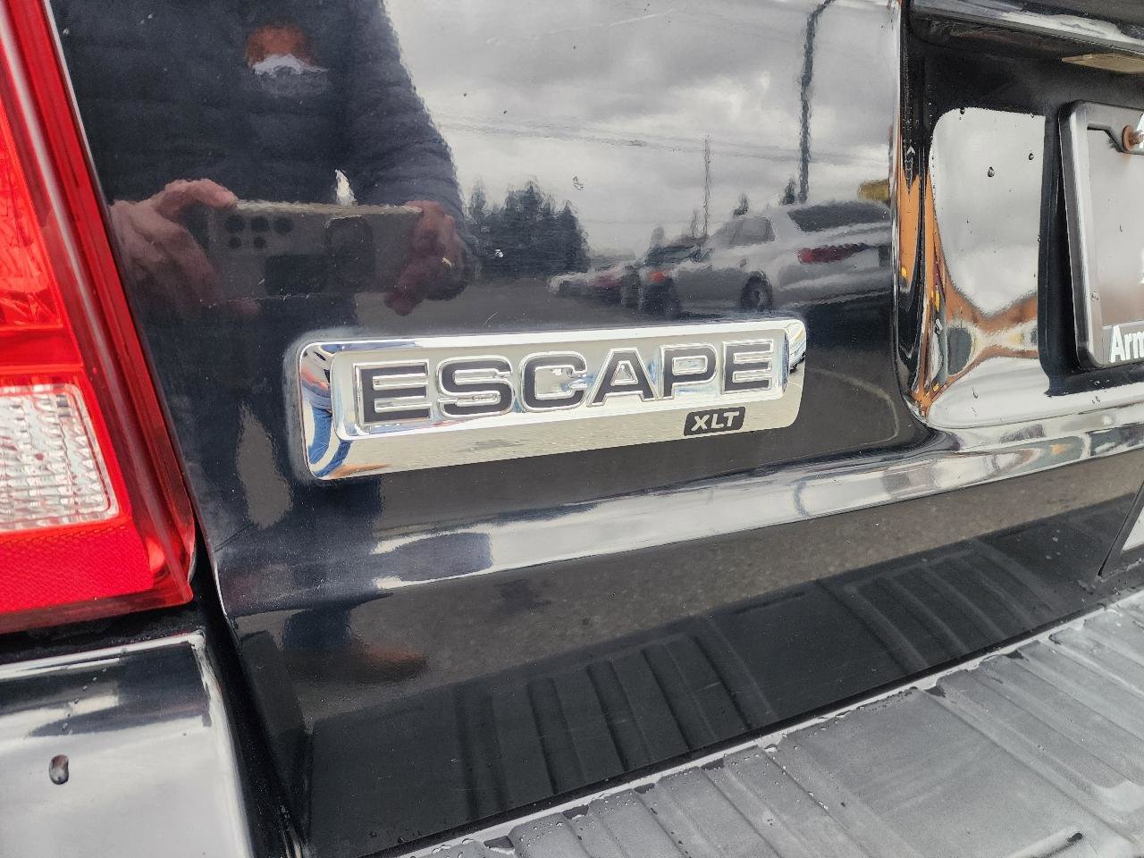 Used 2010 Ford Escape XLT image 26