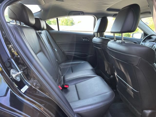 Used 2017 Acura ILX FWD image 18