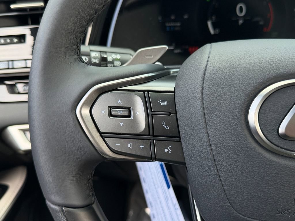 Certified 2026 Lexus RX 350 Premium w/ Accessory Package (P2) AWD/4WD image 19