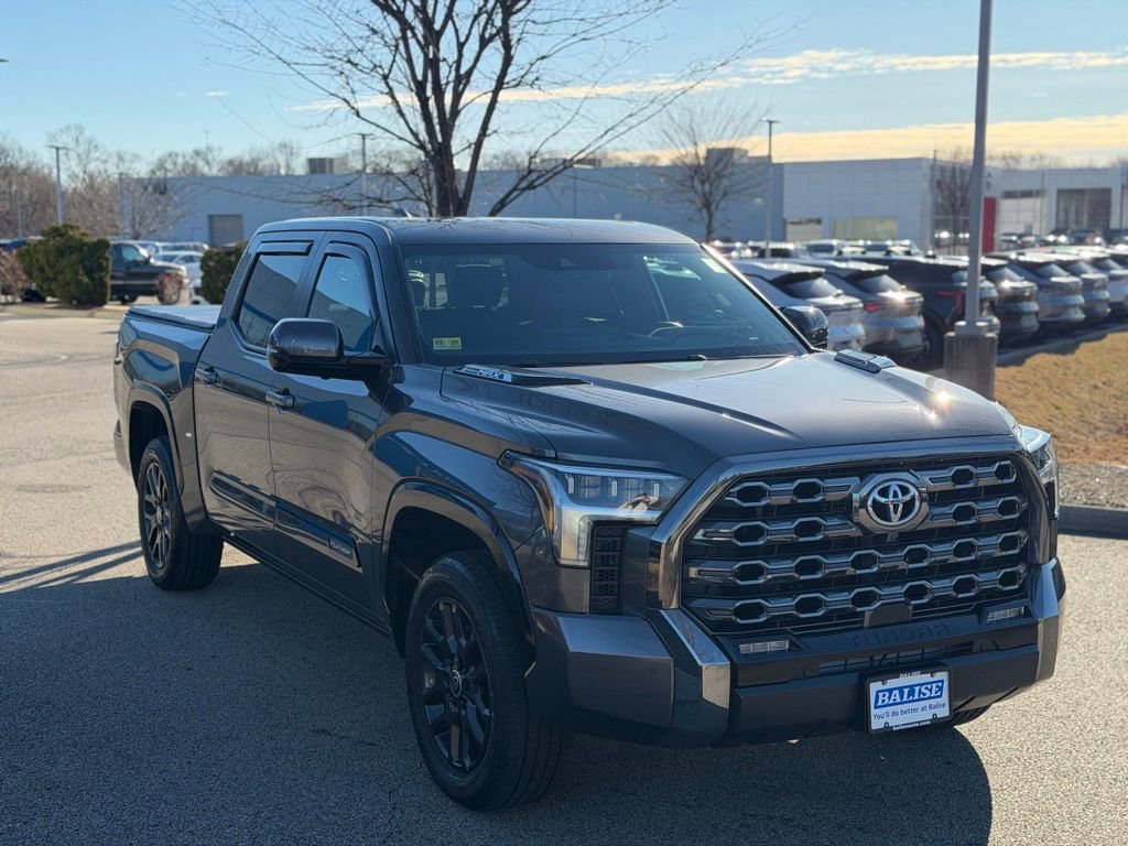 Used 2024 Toyota Tundra Platinum image 3