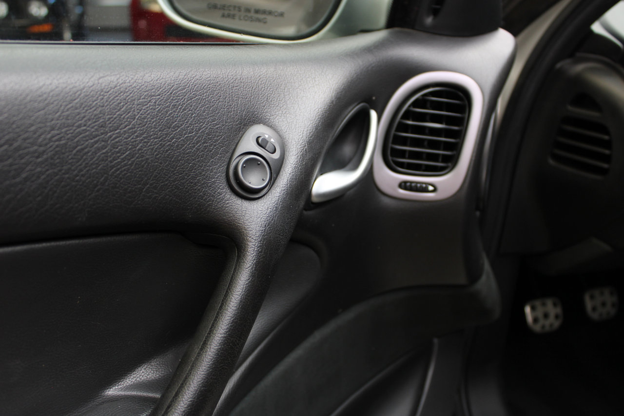 Used 2006 Pontiac GTO image 33