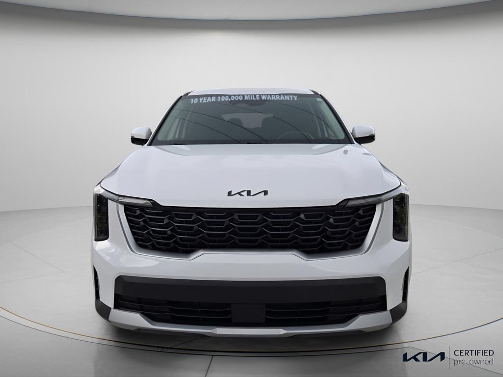 Certified 2026 Kia Sorento LX FWD image 5