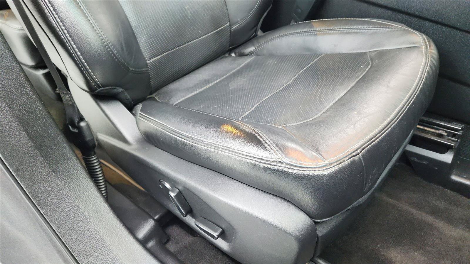 Used 2016 Ford Explorer Limited AWD/4WD image 29