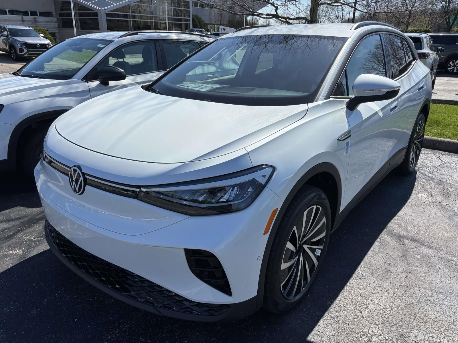 New 2026 Volkswagen ID.4 Pro image 1