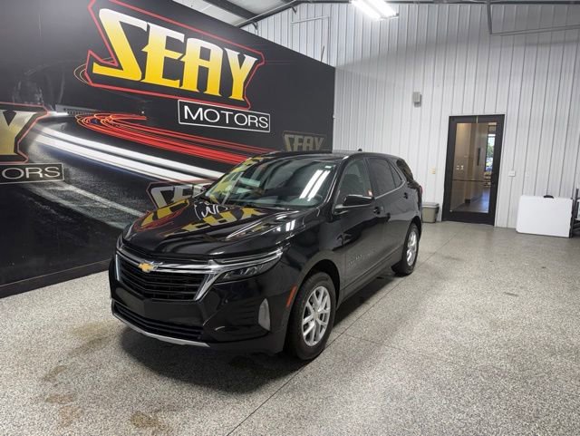 Used 2024 Chevrolet Equinox LT AWD/4WD image 1