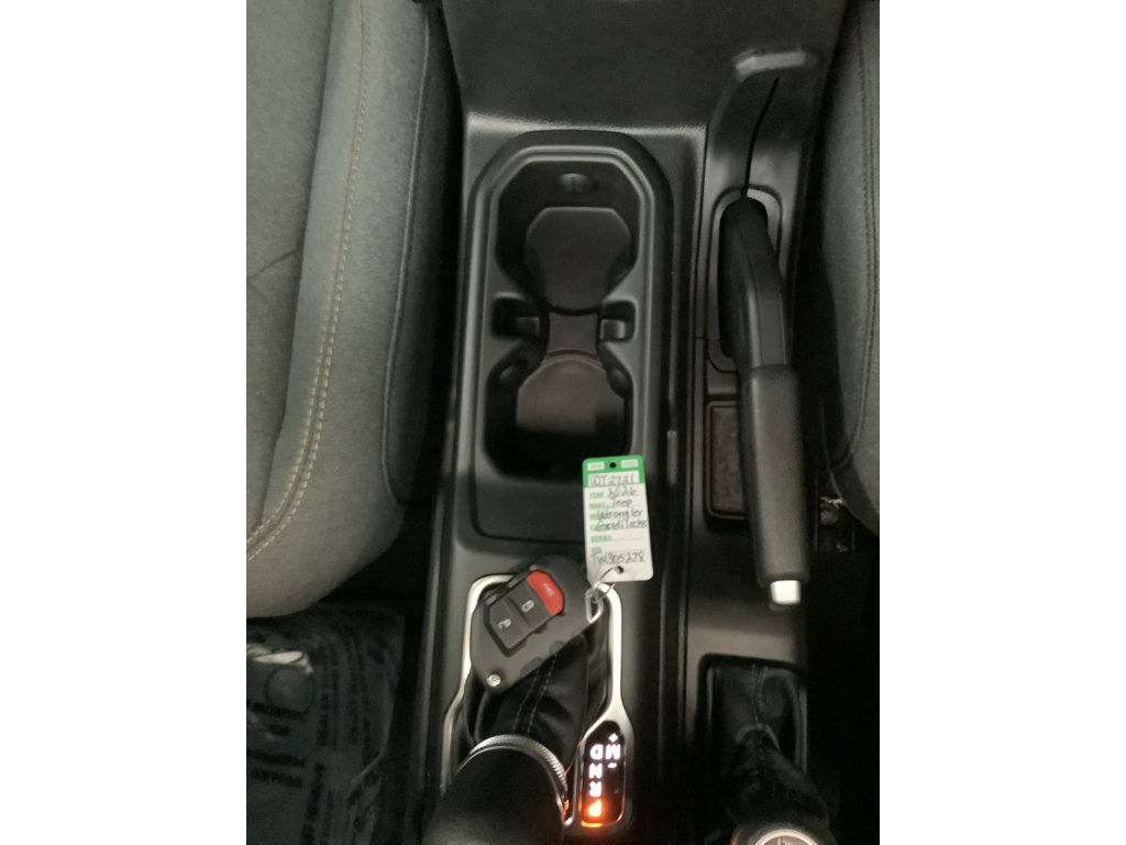 New 2026 Jeep Wrangler Unlimited Sport AWD/4WD image 18