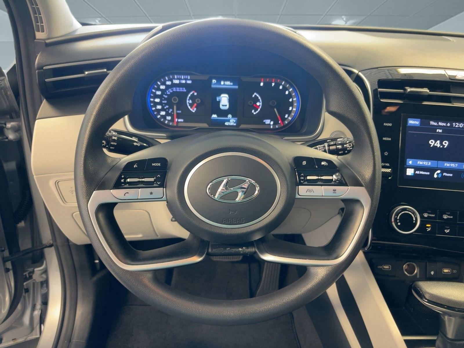 Used 2023 Hyundai Tucson SEL image 16