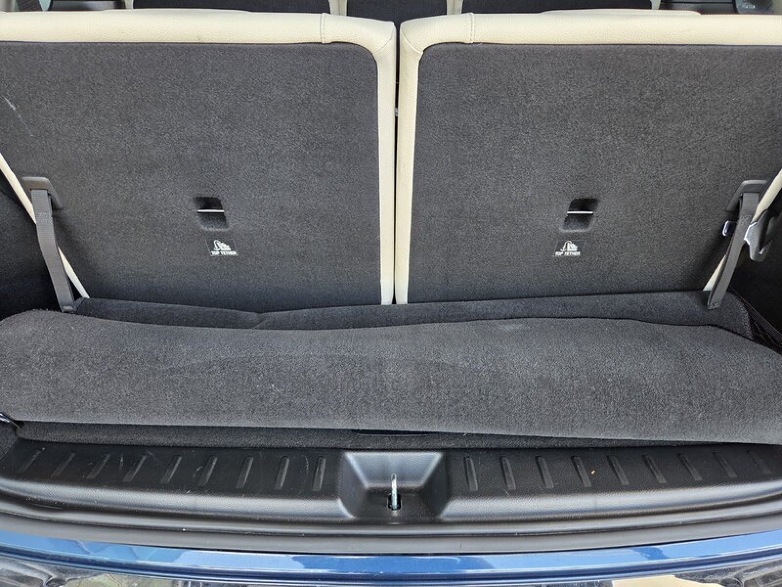 Certified 2022 Mercedes-Benz GLB 250 image 17