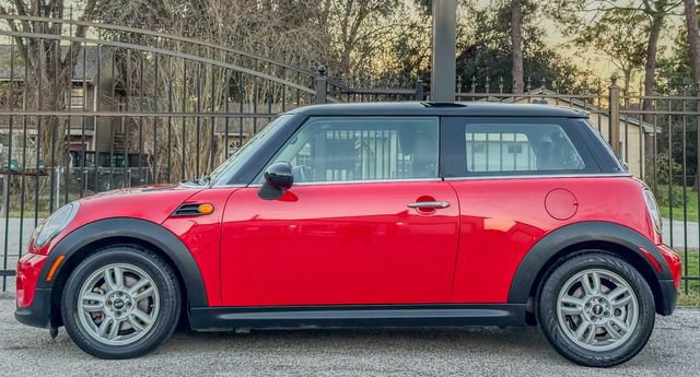 Used 2013 MINI Cooper Hardtop FWD image 3