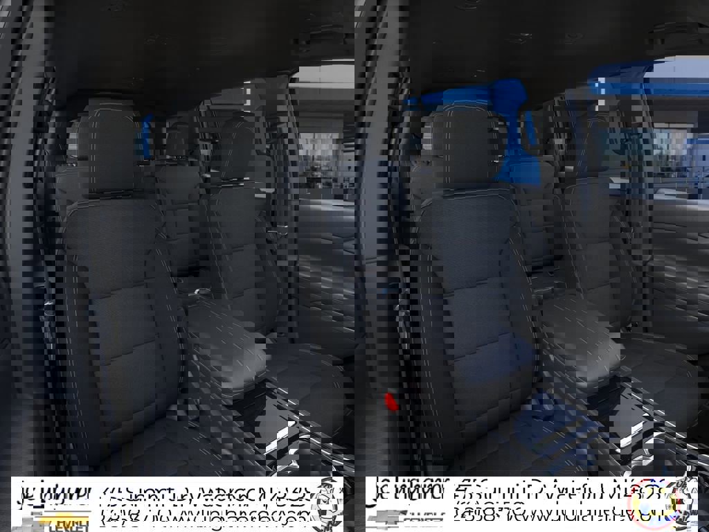 New 2026 Chevrolet Traverse LT w/ Midnight/Sport Edition AWD/4WD image 16