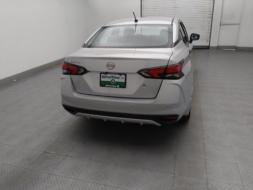 Used 2025 Nissan Versa S w/ Trunk Package image 7