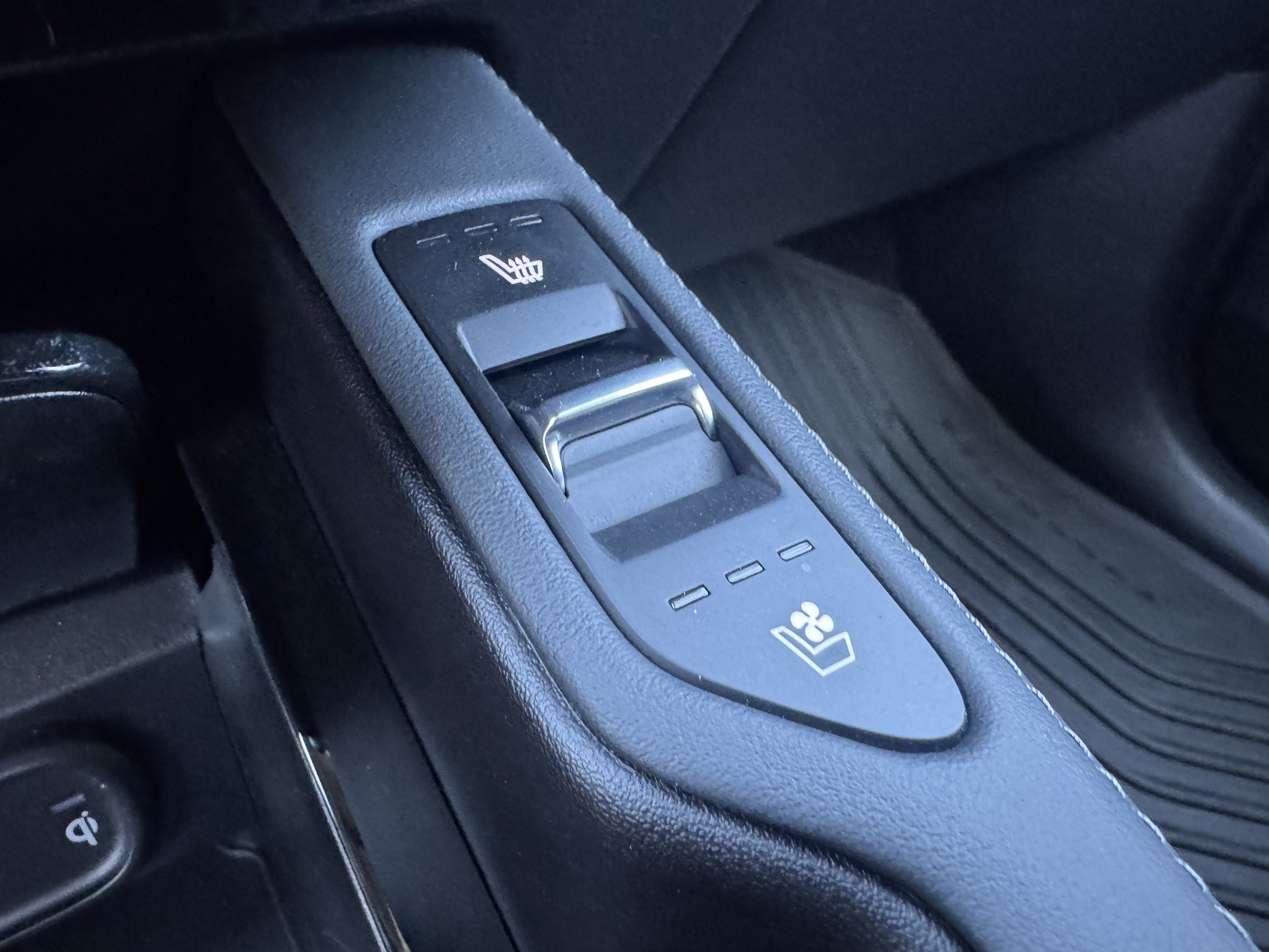 Used 2025 Kia Telluride SX Prestige X-Pro AWD/4WD image 29