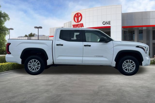 Certified 2025 Toyota Tundra SR5 AWD/4WD image 3