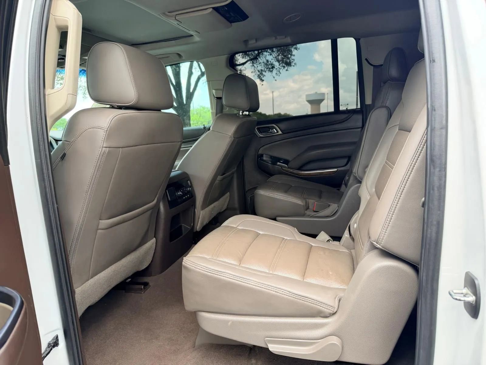 Used 2019 GMC Yukon XL Denali w/ Denali Ultimate Package RWD image 17