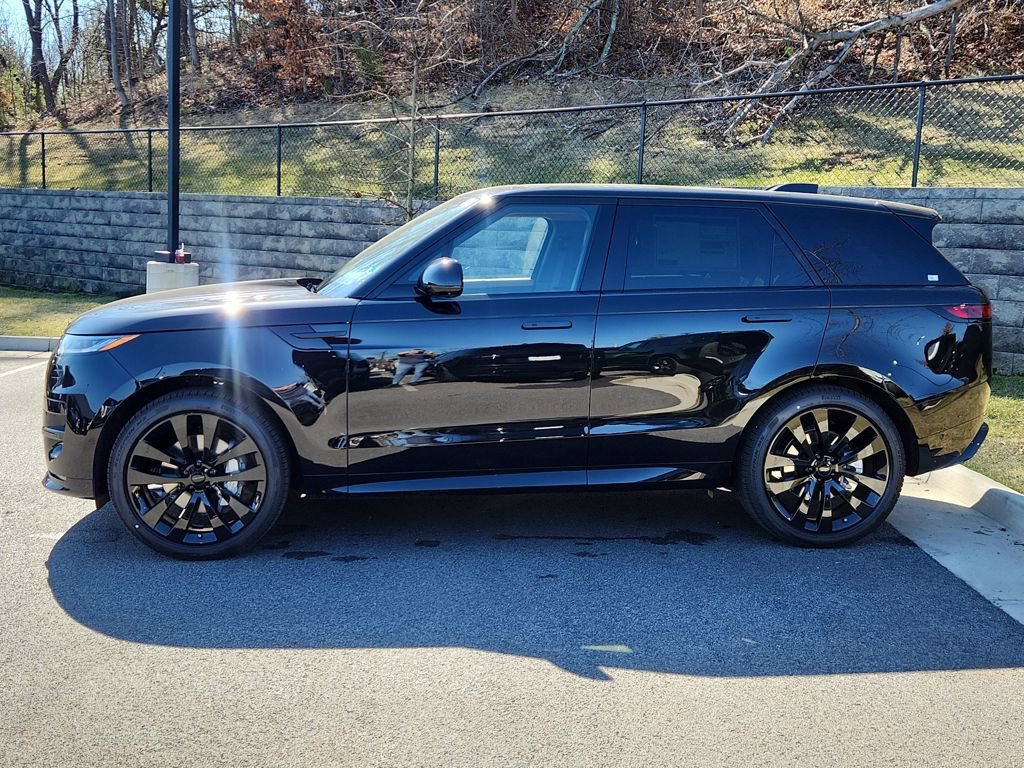 New 2026 Land Rover Range Rover Sport Dynamic SE AWD/4WD image 6