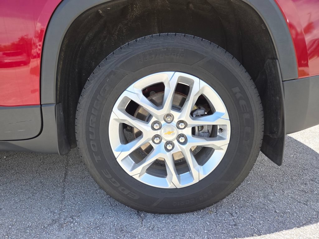 Used 2019 Chevrolet Traverse LT FWD image 22