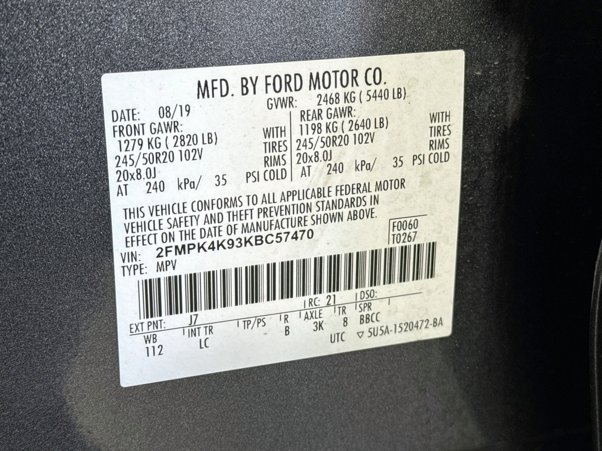 Used 2019 Ford Edge Titanium w/ Cold Weather Package AWD/4WD image 32