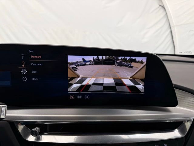 Used 2024 Cadillac Lyriq Sport AWD/4WD image 31