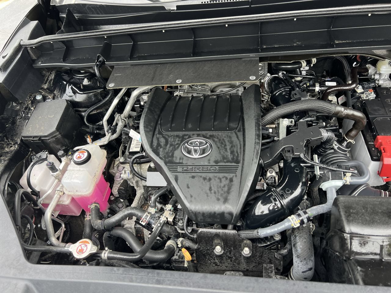 Used 2025 Toyota Highlander XSE AWD/4WD image 36