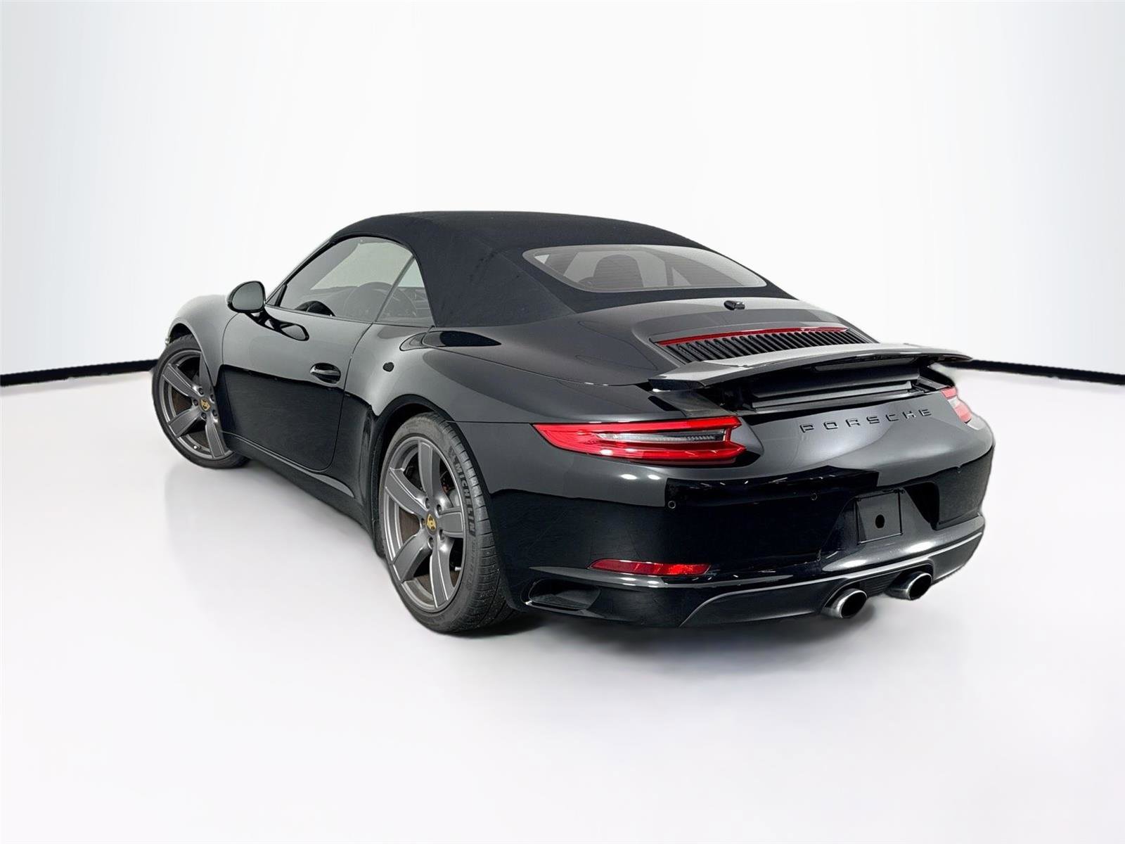 Used 2017 Porsche 911 Carrera S image 7