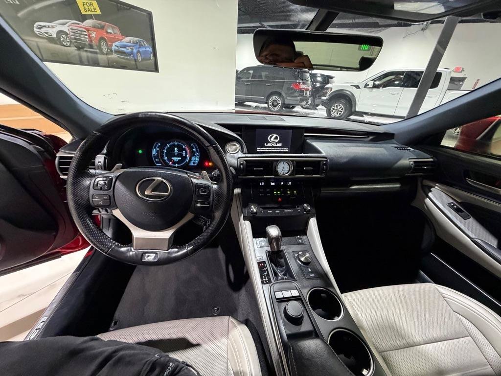 Used 2017 Lexus RC 200t F Sport RWD image 17