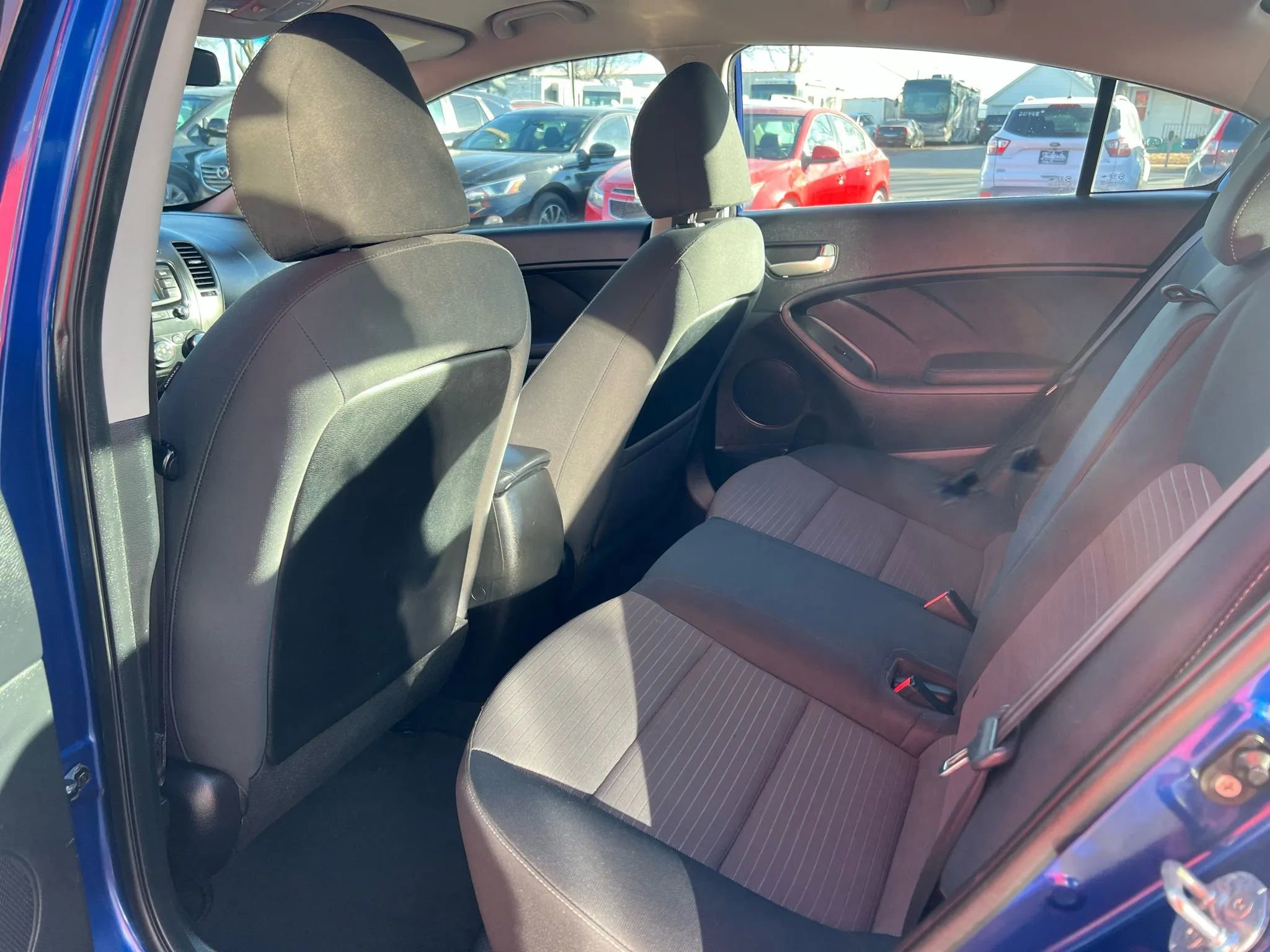 Used 2017 Kia Forte LX w/ LX Popular Package image 11