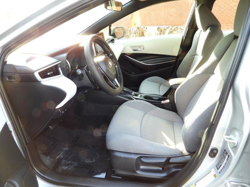 Used 2020 Toyota Corolla SE image 39