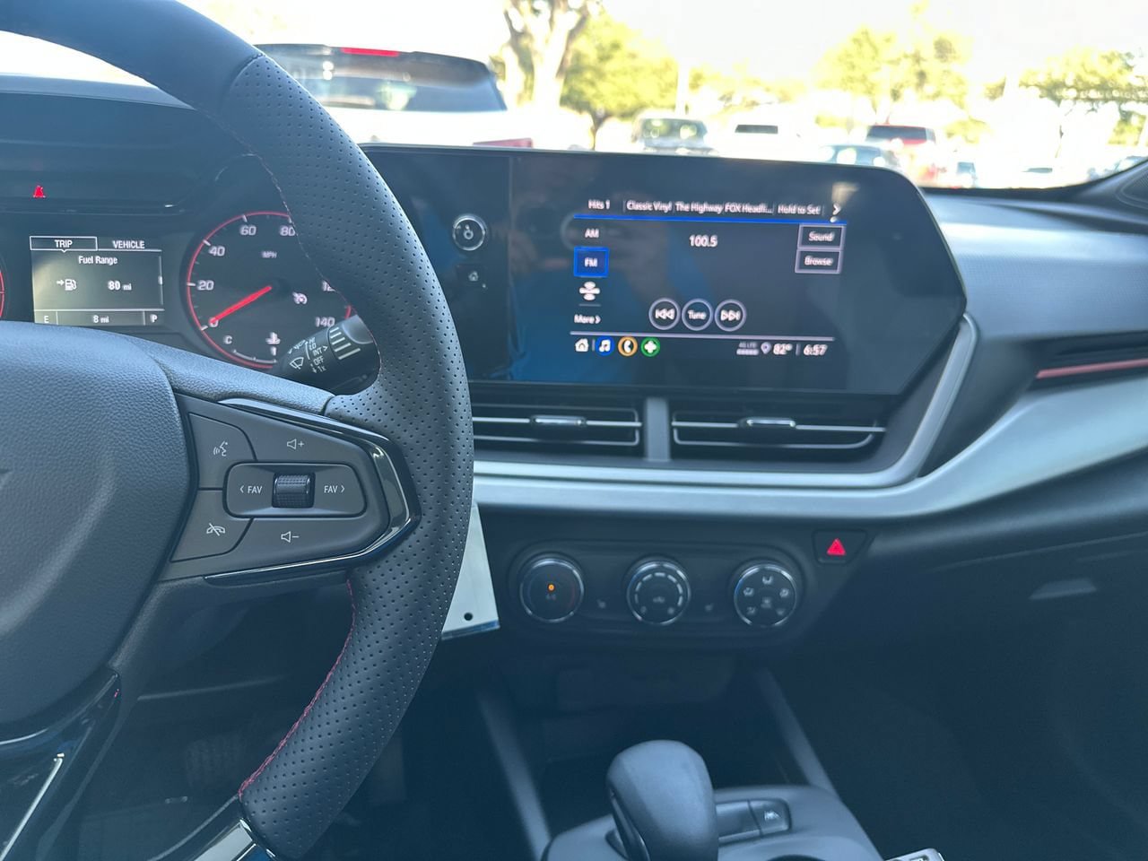 New 2026 Chevrolet Trax RS w/ Sunroof Package FWD image 15