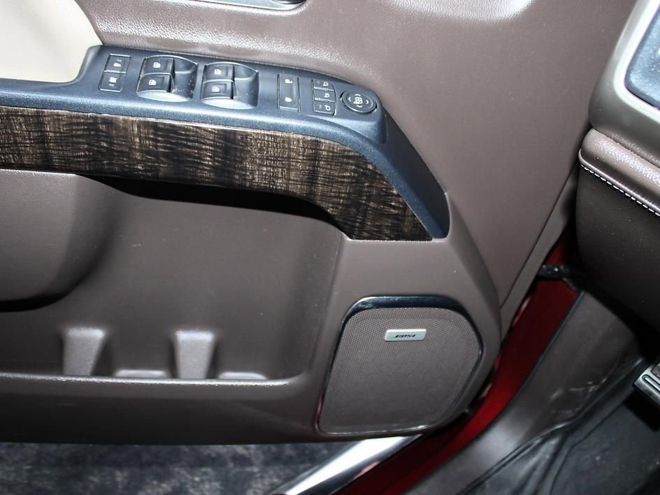 Used 2016 GMC Sierra 1500 Denali w/ Enhanced Driver Alert Package image 29