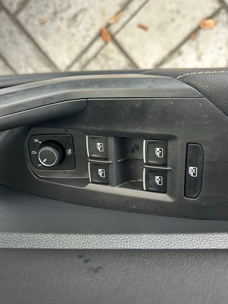 Used 2022 Volkswagen Jetta S image 18