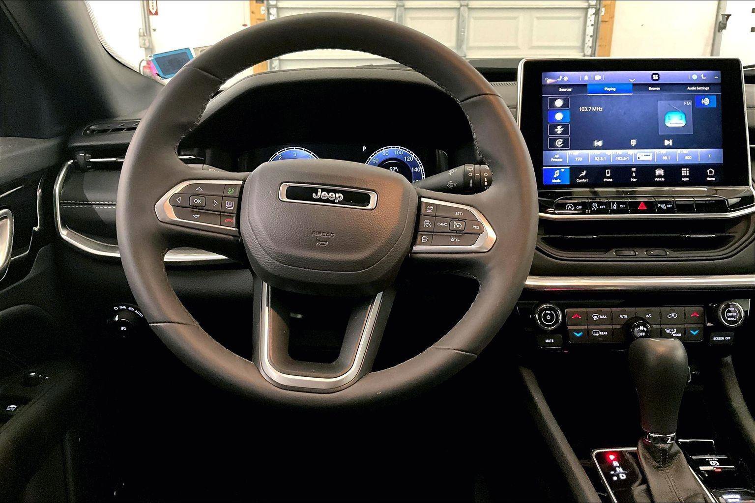 Used 2024 Jeep Compass Limited w/ High Altitude Package image 5