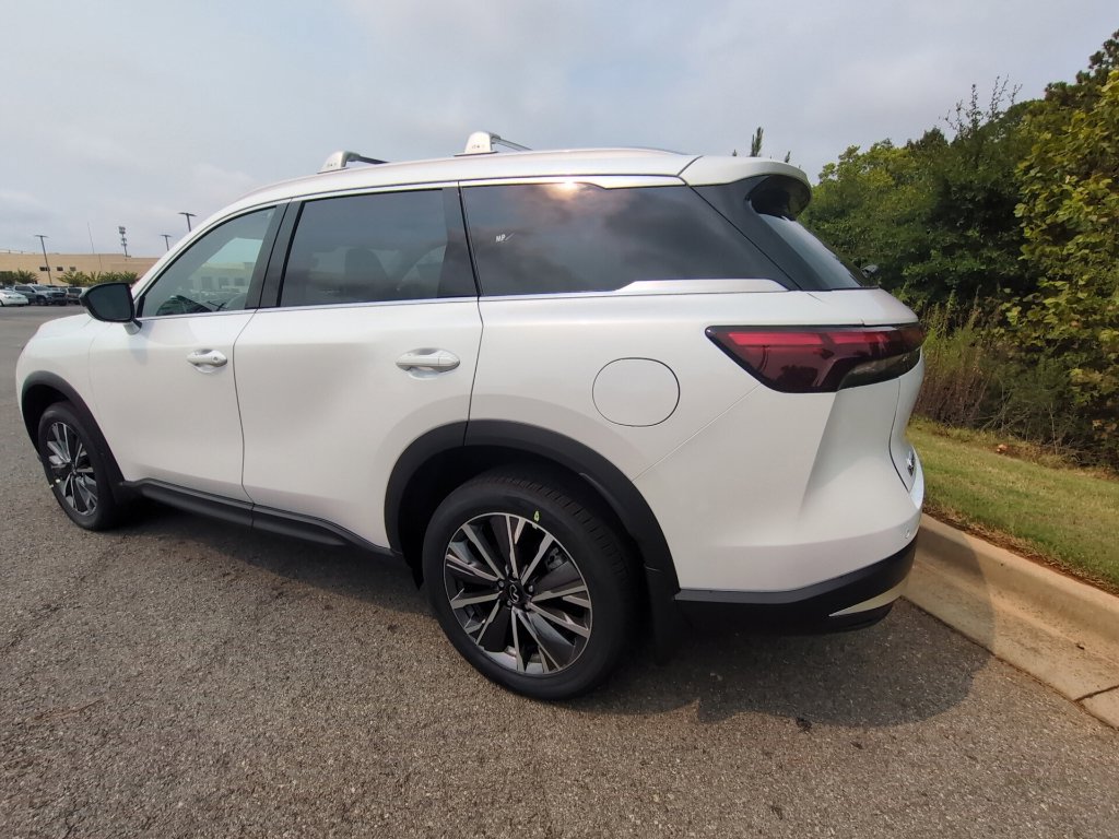 New 2027 INFINITI QX60 Luxe AWD/4WD image 6