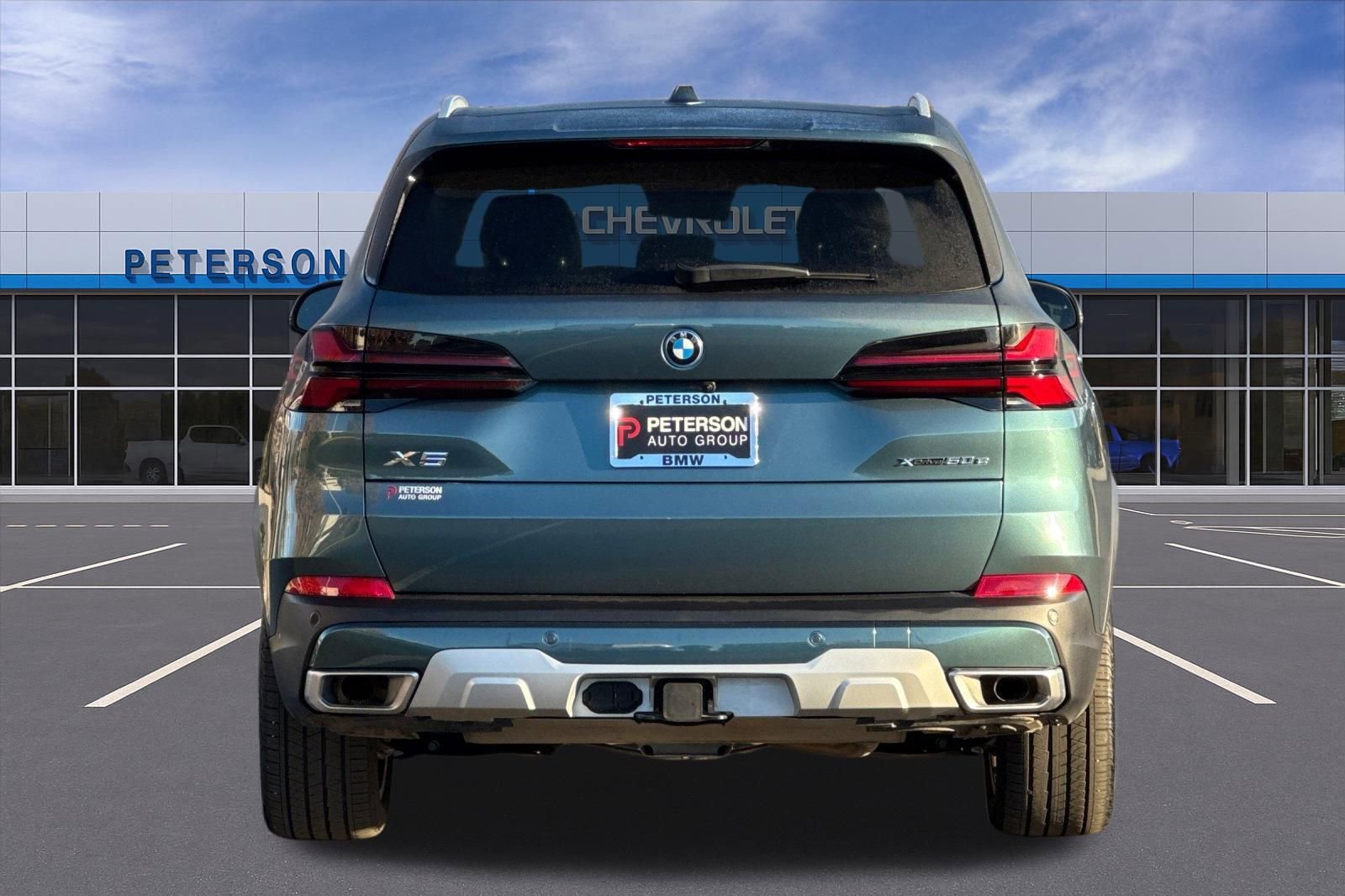 Used 2026 BMW X5 xDrive50e image 5