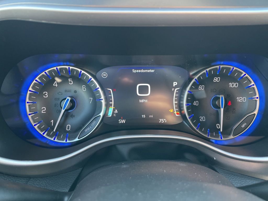 New 2026 Chrysler Pacifica Select image 27