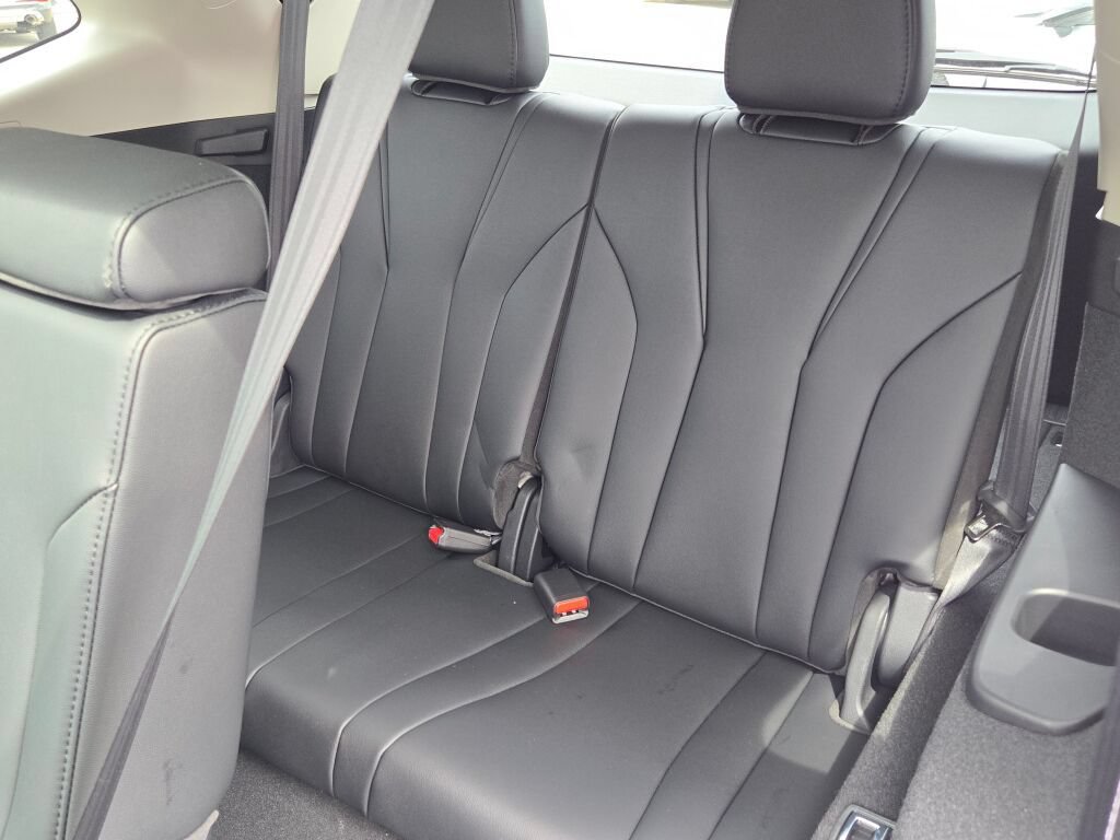 New 2026 Acura MDX SH-AWD image 27
