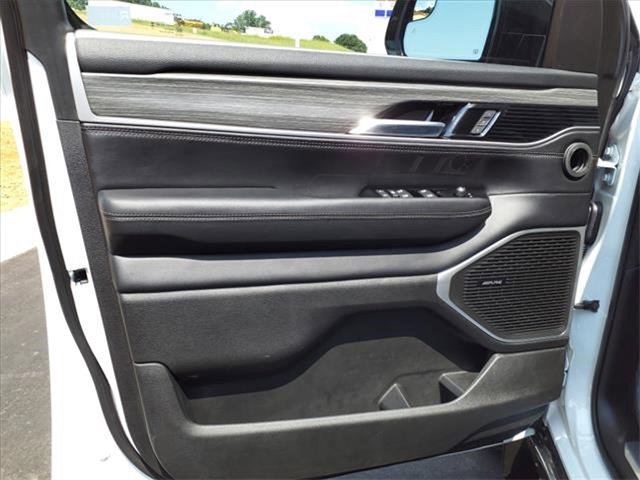 New 2023 Jeep Wagoneer Series III w/ Convenience Group I image 11