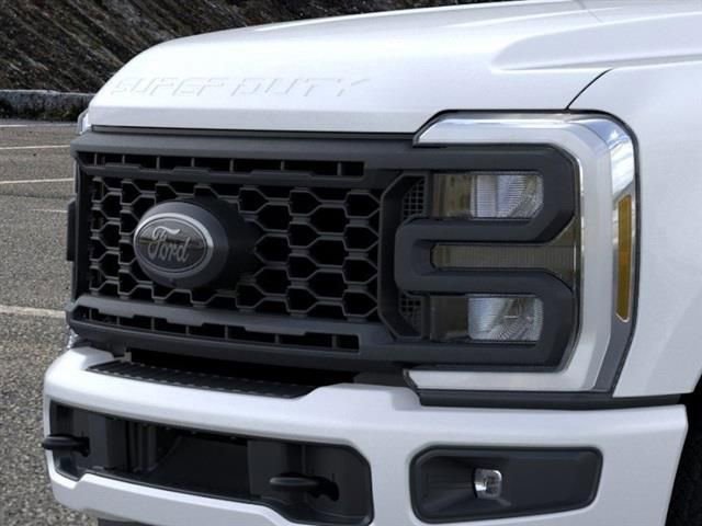 New 2025 Ford F350 Lariat w/ Black Appearance Package image 17