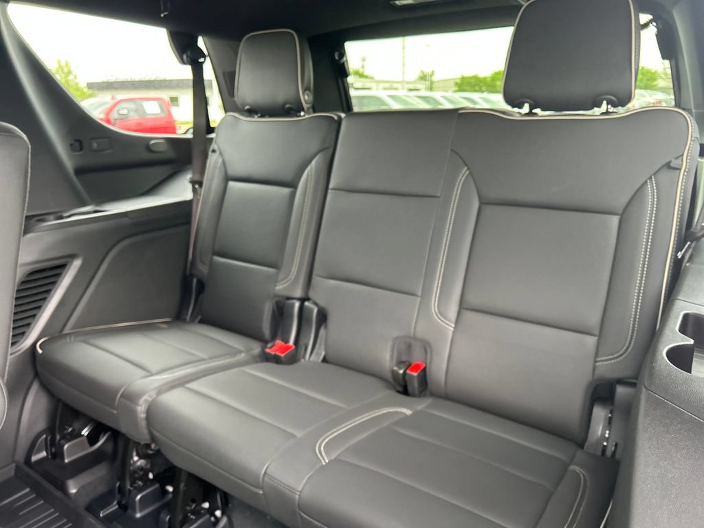 New 2026 GMC Yukon Elevation w/ LPO, Floor Liner Package AWD/4WD image 38