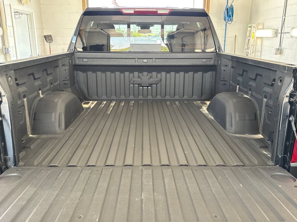 Used 2026 Chevrolet Silverado 1500 RST AWD/4WD image 36