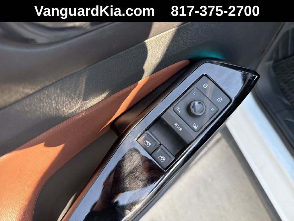 Used 2021 Volkswagen ID.4 Pro S w/ ID.4 Protection Package RWD image 17