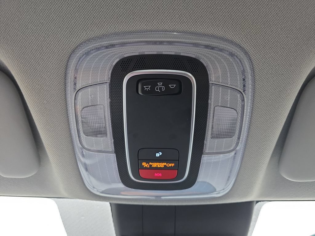Certified 2024 Hyundai Elantra SEL FWD image 32