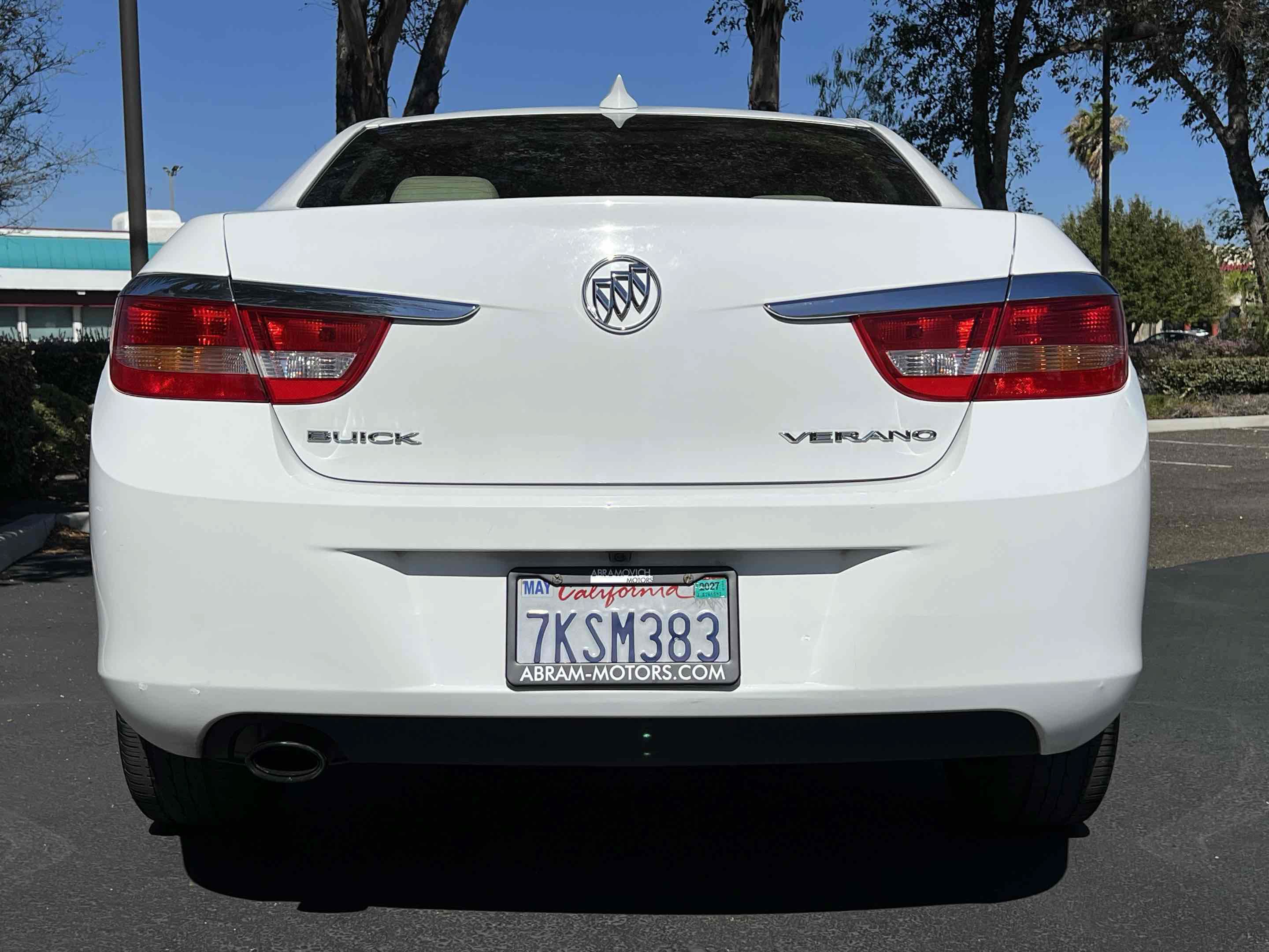 Used 2015 Buick Verano FWD image 39