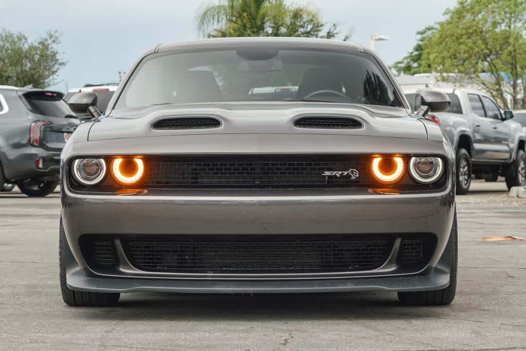 Used 2020 Dodge Challenger SRT Hellcat RWD image 2